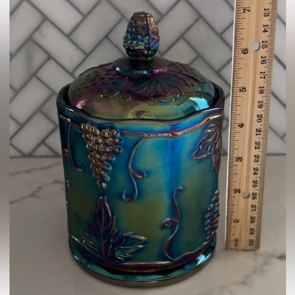 Indiana carnival glass container jar with lid